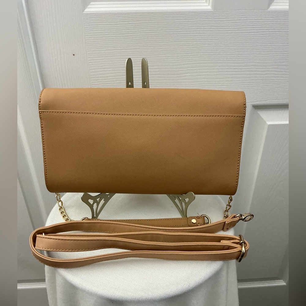 DKNY Tan Envelope Women's shoulder Bag - Picture 2 of 7